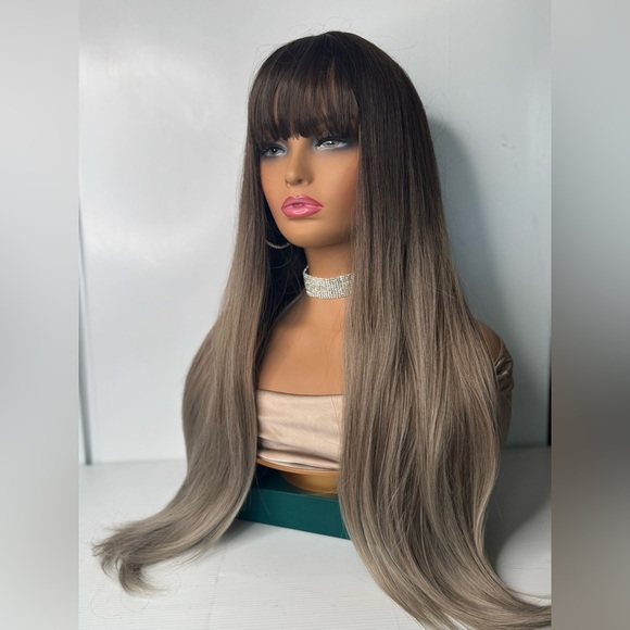 Light Ash Blonde Balayage Brown Roots long Hair Wig with Bangs 28 in Realistic - Picture 6 of 9